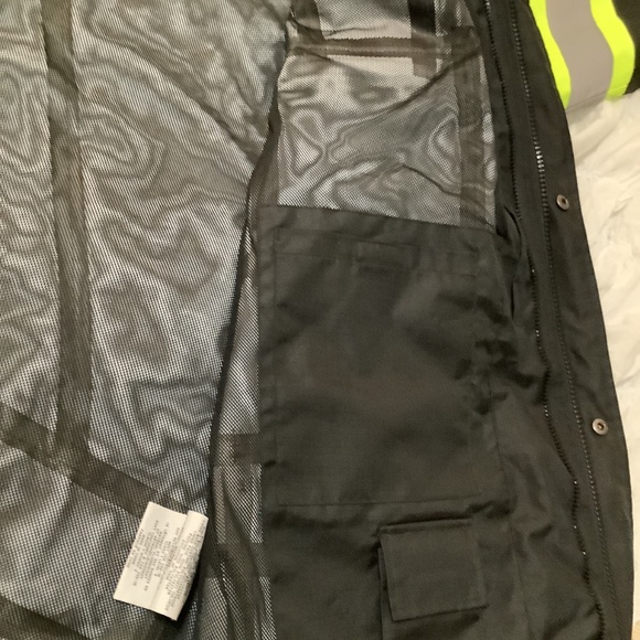 Light Weight Hi Vis Rain Jacket - Picture 5 of 5